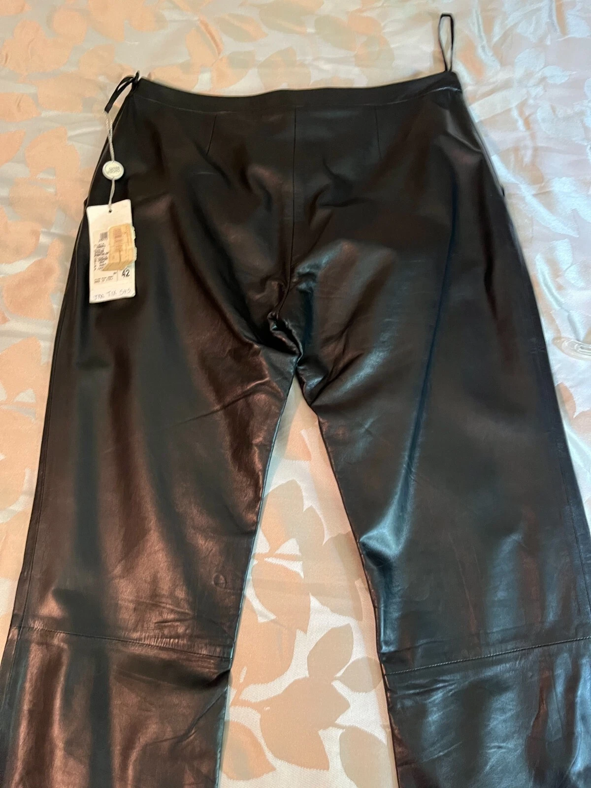 Pantaloni vintage Versace in pelle morbida con burro nero taglia 42