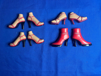 Bratz rote Riemchen Heels/Stilettos und Stiefel Schuhe Konvolut Restposten