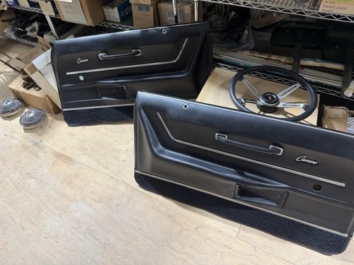 1968 69 Camaro Z28 Yenko Copo GM Deluxe door panels OEM GM SET BLACK Super Nice