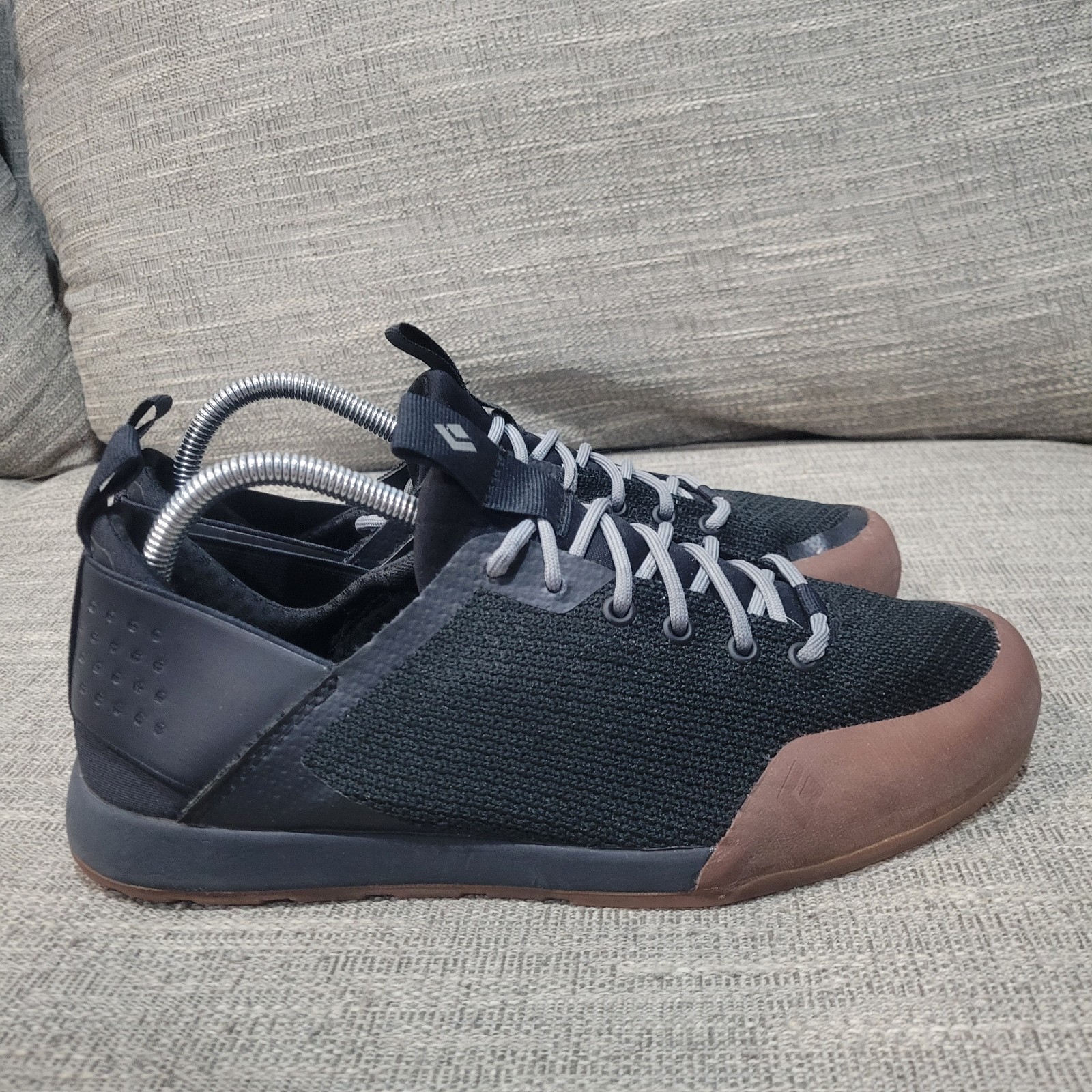 Zapatillas deportivas estilo de vida Black Diamond Equipment negras de circuito para hombre talla 9