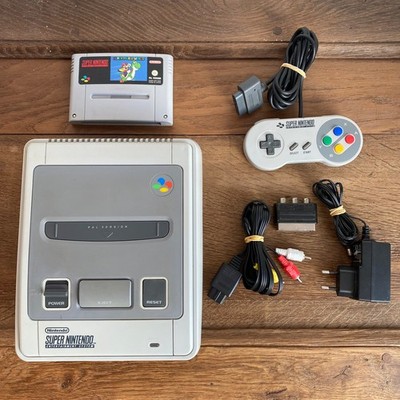 SNES Super Nintendo Konsole Spielkonsole Super Mario World Zustand gut