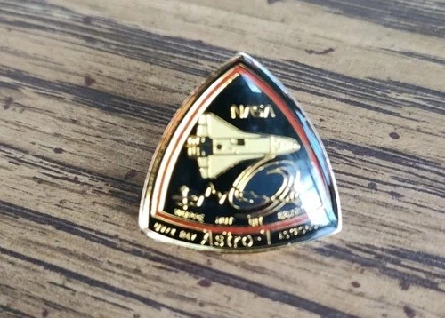 Vintage NASA Pin ASTRO-1 Space Shuttle