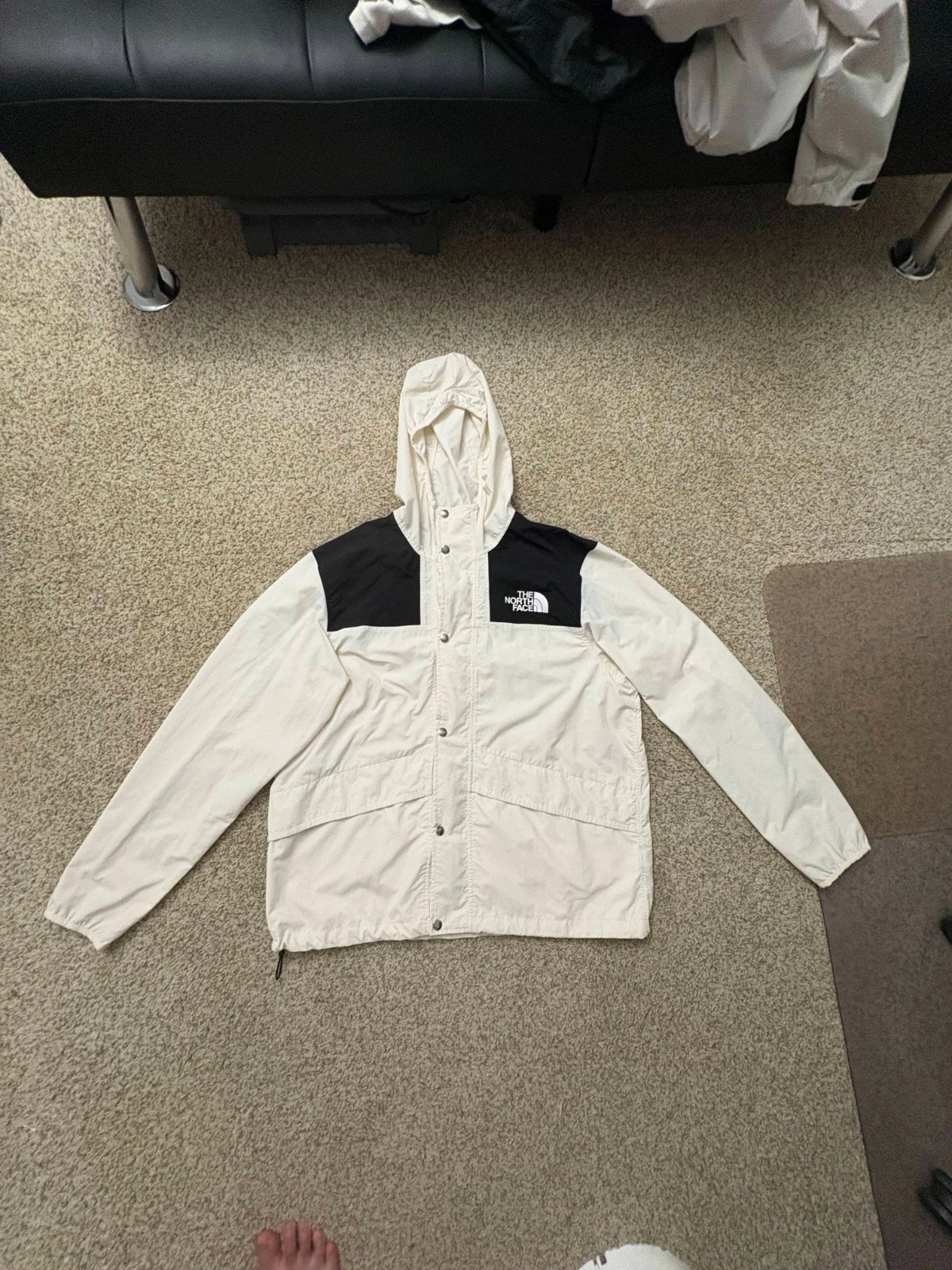 The North Face Windbreaker/Jacket
Opens in a new window or tab