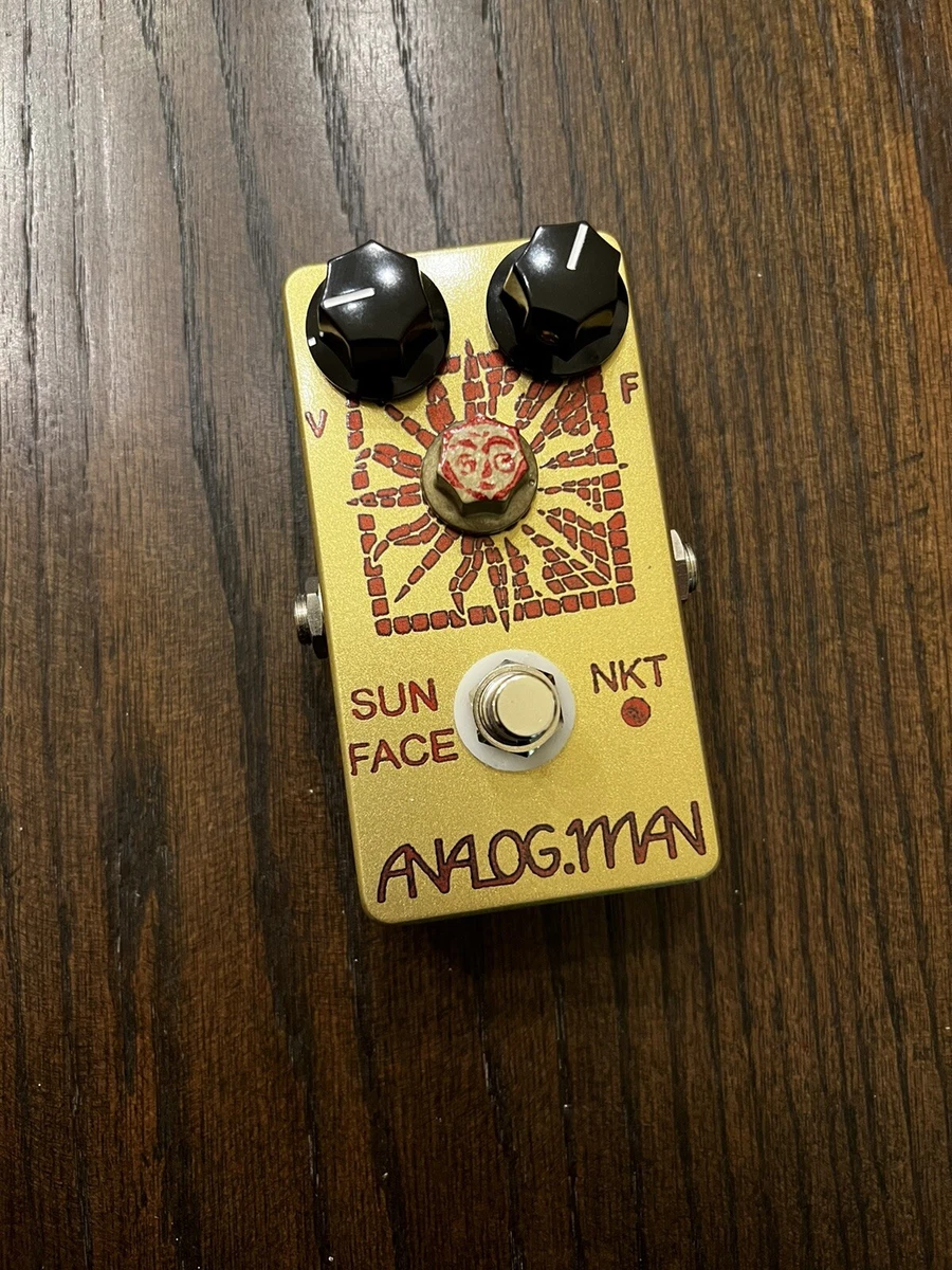 Analog Man Sun Face NKT Red Dot