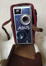 Kamera filmowa AK8 AK8 z optyką Zeiss Jena i torbą transportową. Numerowany 443351-