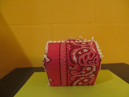 IT'S A GIRL pink and white fabric mini basket with candy and white trim/lady bug - Picture 4 of 4