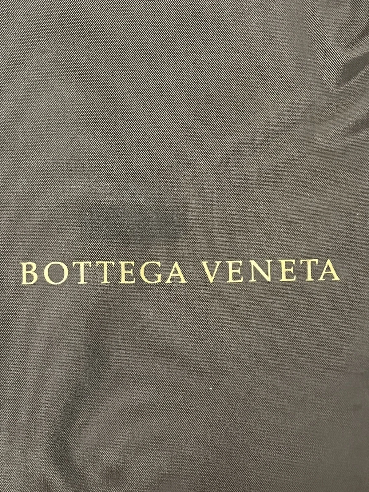 Borsa per indumento in nylon BOTTEGA VENETA ""A"" cappotto abito 43""LX 23""W marrone resistente