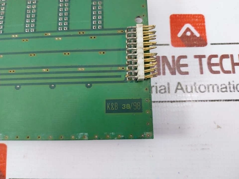 Placa de circuito impreso plano posterior de autobús K&B A 0620/5 38/98 Foto 3 de 4