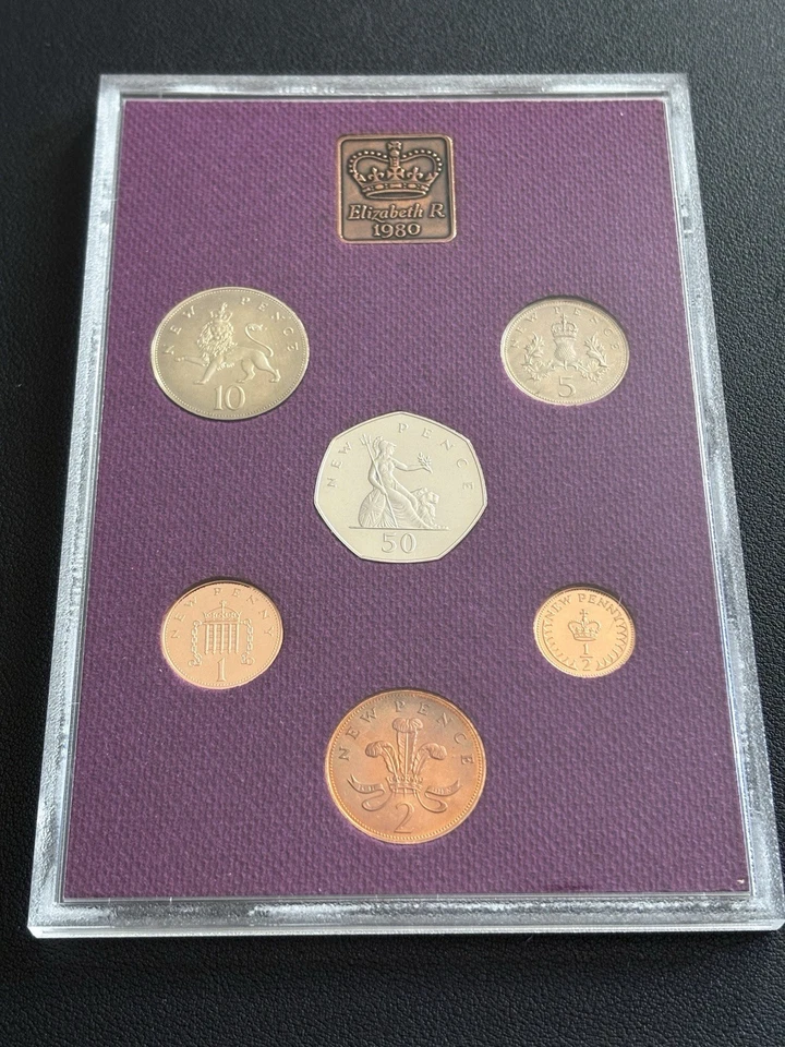 Royal Mint 1980 Proof Set the Coinage of Great Britain & Northern Ireland 50p - Image 4 of 4