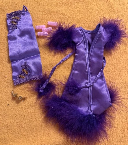 7 Piece Vintage Purple Handmade Nightgown & Robe Barbie Set
