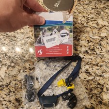 New Petsafe Dog Trainer RFA-576 Collar  Charger Free ship