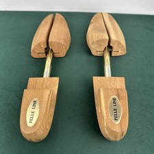 Pelle Line Cedar Shoe Trees Men  s Adjustable Rochester Shoe Tree Co USA