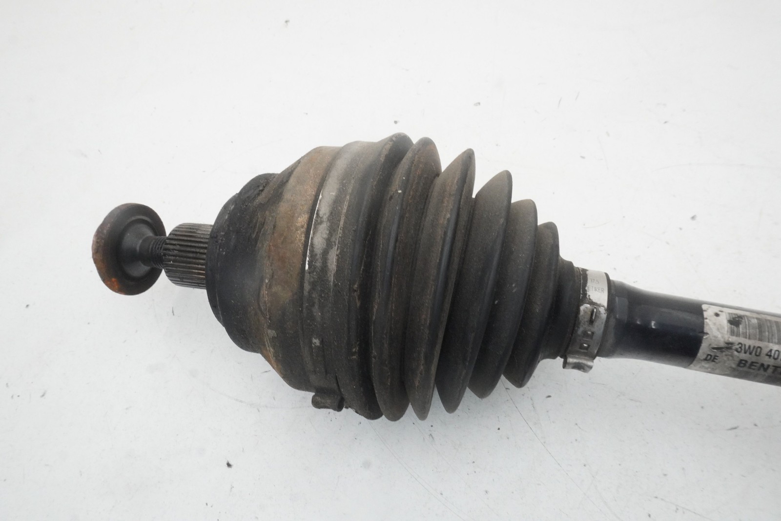 Bentley Continental GT Speed 2013 Front Right Axle shaft P/N 3W0407272D