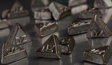 Meenk Dubbel Zoute Driehoekjes doppelt gesalzene Lakritz Dreiecke 1 KG