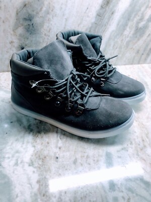 Ship N 24 Hours: New- Kids Modis High Top Gray Sneakers Size 1M.