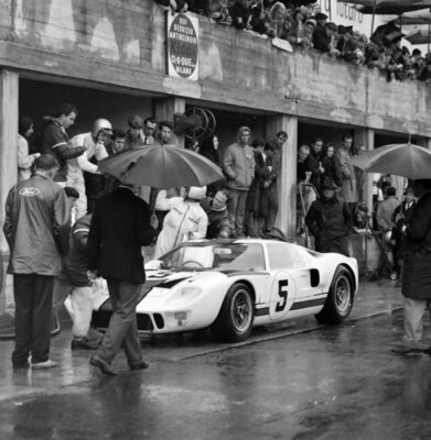 Masten Gregory John Whitmore Ford GT40 in the pit lane 1966 Racing Old Photo