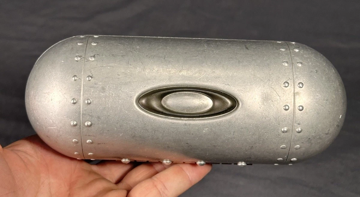 25+ Silver Metal Glasses Eyeglass Cases & Storage for sale