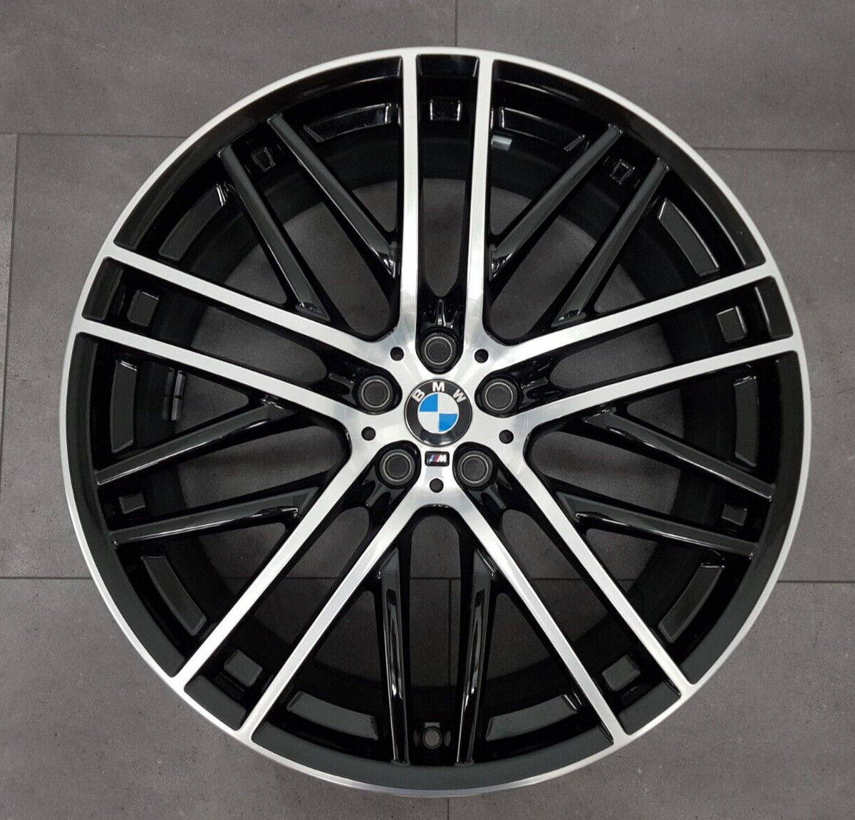 1x BMW 21 Zoll Felge Styling M650 7er G11 G12 6er G32 6867341 UVP 
