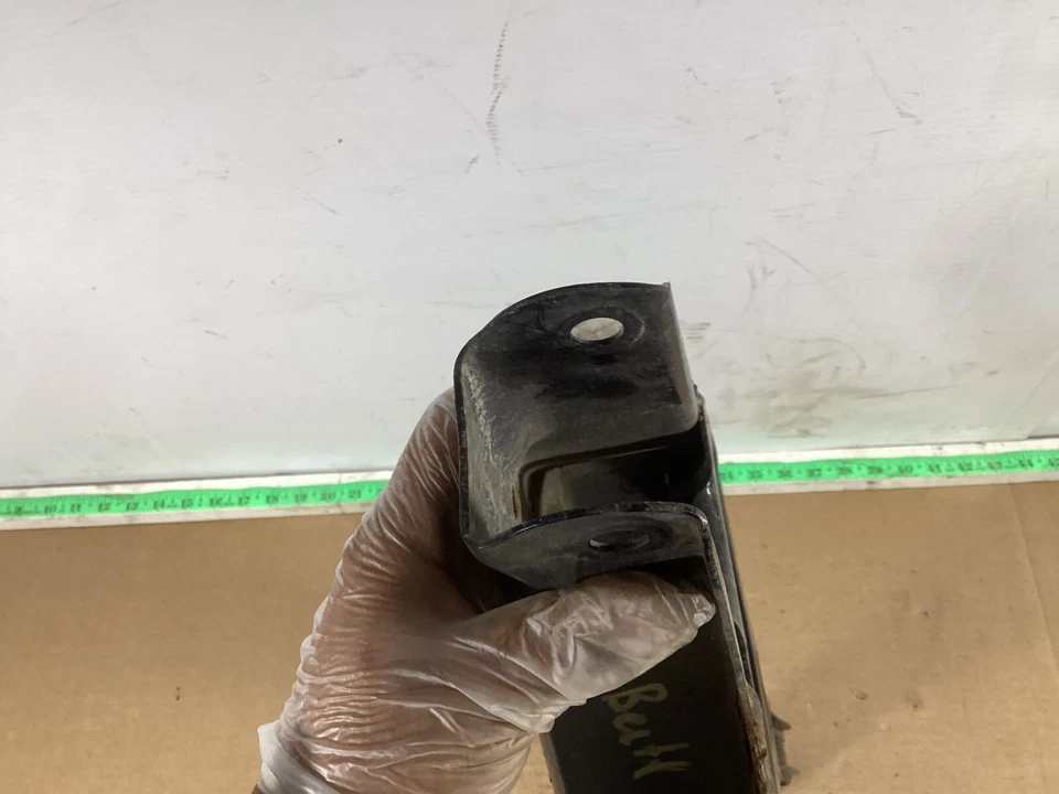 2012 - 2018 Volkswagen Beetle Lower Rear Left Side Control Arm 1K0505371 OEM . - Image 4 of 4