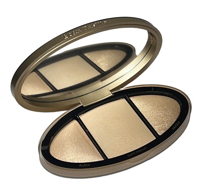 Born This Way Turn Up The Light Highlighting Palette by TOO FACED - Medium