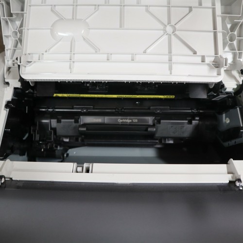 Canon ImageCLASS LBP6030w F166400 Wireless Monochrome Laser Printer With Toner - Picture 6 of 10