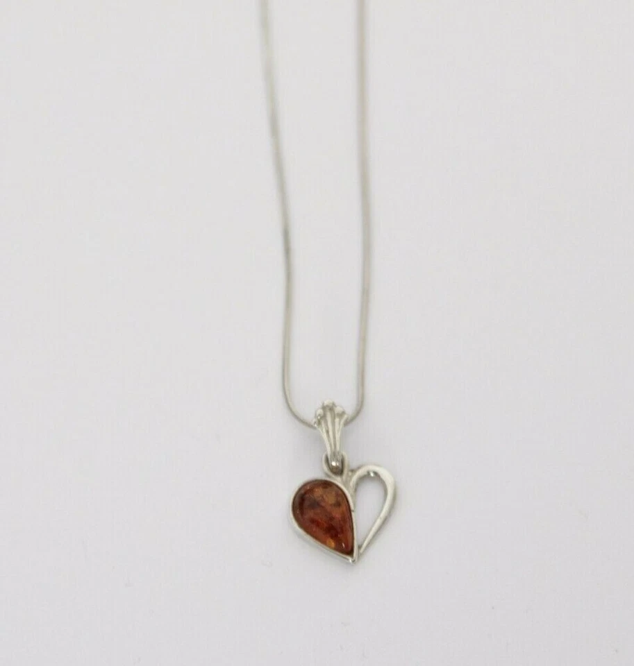 Collana con cuore in argento e ambra - Immagine 3 di 4