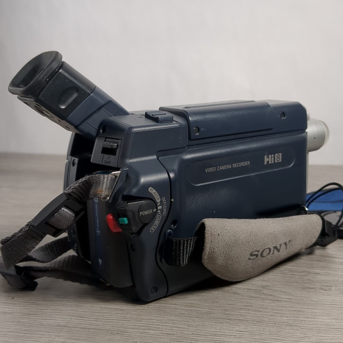 Sony Handycam CCD-TRV318 Hi-8 Analog Camcorder for sale