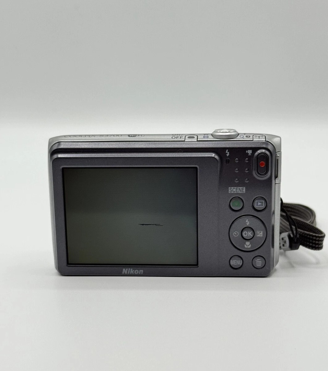 Nikon COOLPIX S3700 20.0MP 8x Optical Zoom Digital Camera Pink