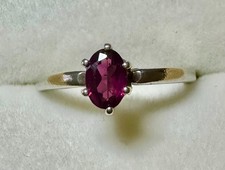 .925 Sterling Silver ring, size 7, with solitaire garnet  January Birthstone 
