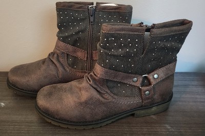 New Mudd Ankle Boots For Girls-Size 4-Brown With Silver Accents Plus Mudd Shirt