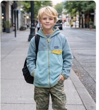 Patagonia Sz M Kids CUTEST Hoodied Fleece Blue Jacket Price Firm
