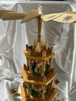 VTG German Erzegebirge Grimm Fairy Tale Snow White 3 Tier Pyramid 18  Carousel 