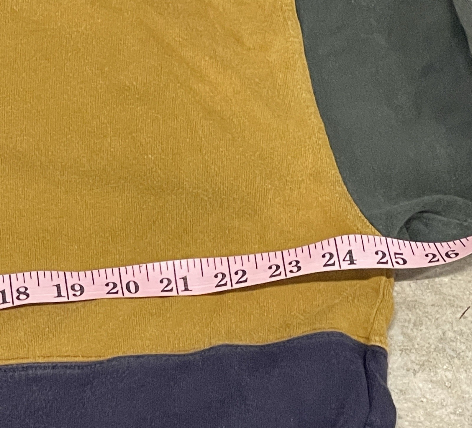 VTG Structure Multicolor Color Blocking Long Slee… - image 5