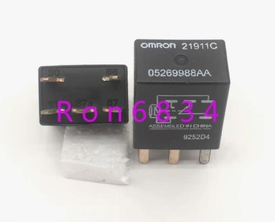 3pcs used 21911C 05269988AA 5-pin relay *rr