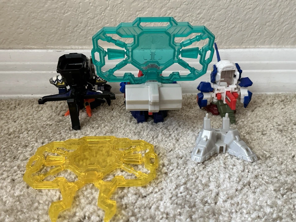 LOTE HASBRO BONECO LÂMINA DE COBALTO BATTLE B-DAMAN vintage - Imagem 3 de 4