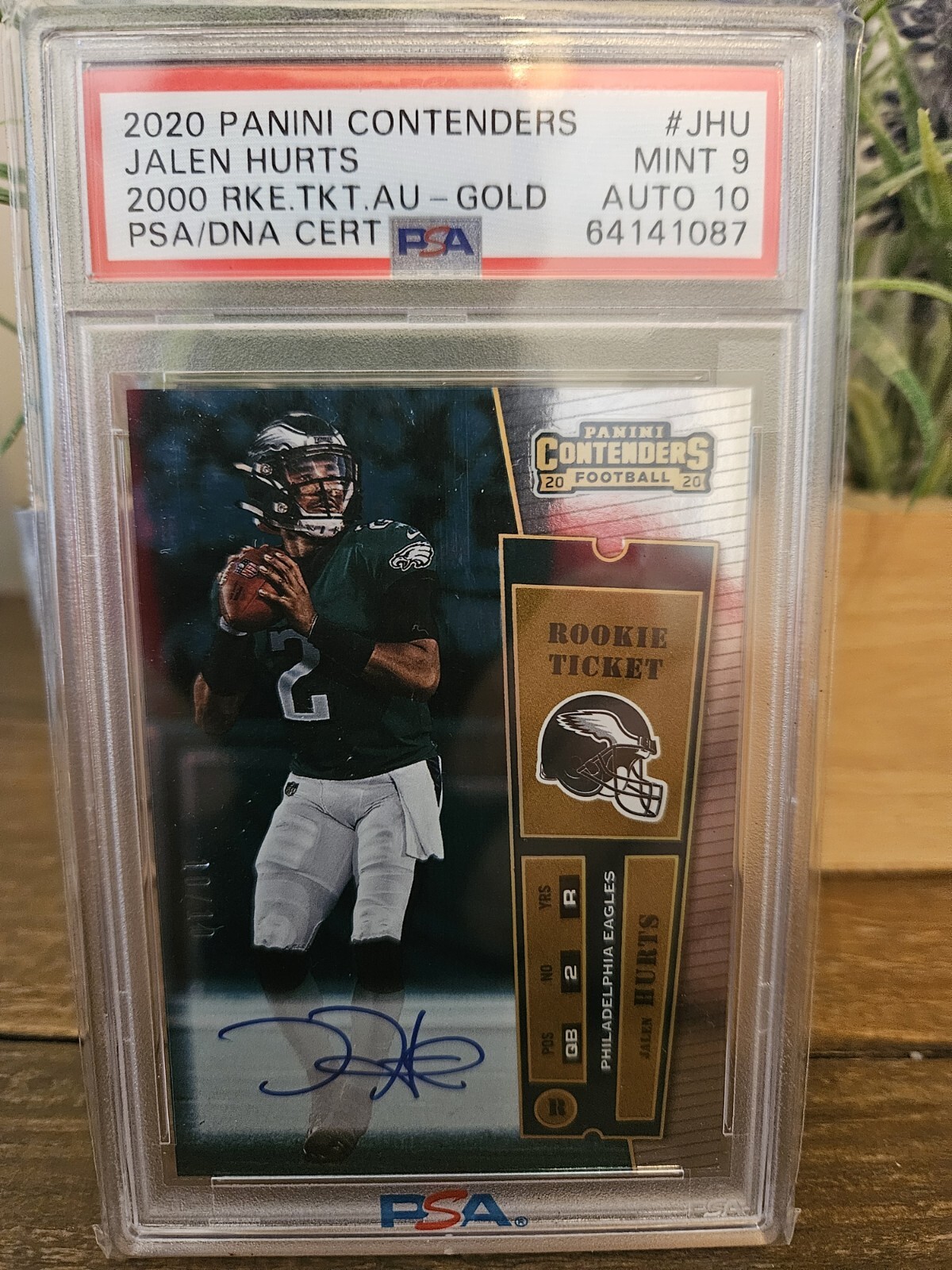 Jalen Hurts Philadelphia Eagles 2020 Contenders Auto GOLD 10/10 