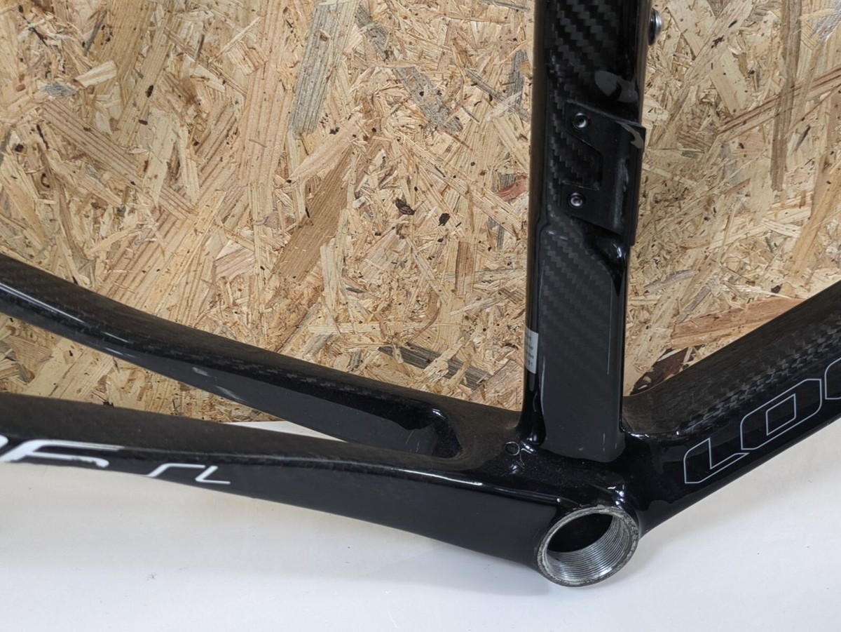 Look 586 SL 2010 model XLsize Carbon Rim Brake Mechanical Look 586 SL 2010 model XLsize Carbon Rim Brake Mechanical