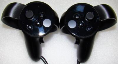  Rift CV1 ＆ Touch (CV1) Oculus Quest Rift CV1 Left and Right Touch Controllers Black | eBay