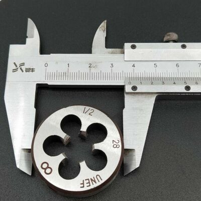 (1pcs) HSS Right Hand Die 1/2''-28UNEF Dies Threading 1/2-28UNEF Superior qualit