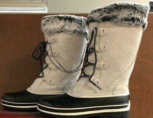 khombu leather boots