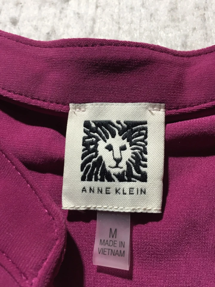Blusa Anne Klein para mujer M mediana púrpura manga corta con lengüeta enrollable bolsillos cuello en V Foto 3 de 4