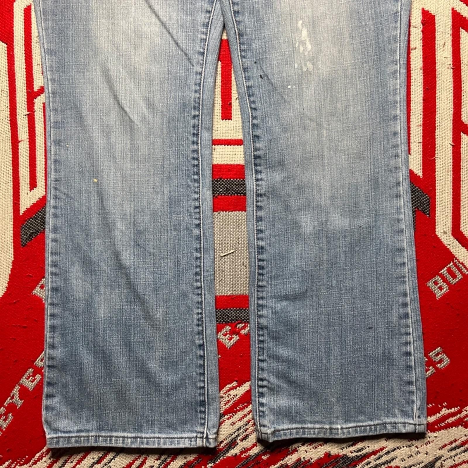 Vintage Levi’s 515 Light Blue Women’s Bootcut Jeans | 34W 30L image 3