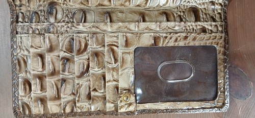 LNC Brahmin Ady Wallet for Women 7.5" x 3.5" Croc Embossed - Picture 10 of 15