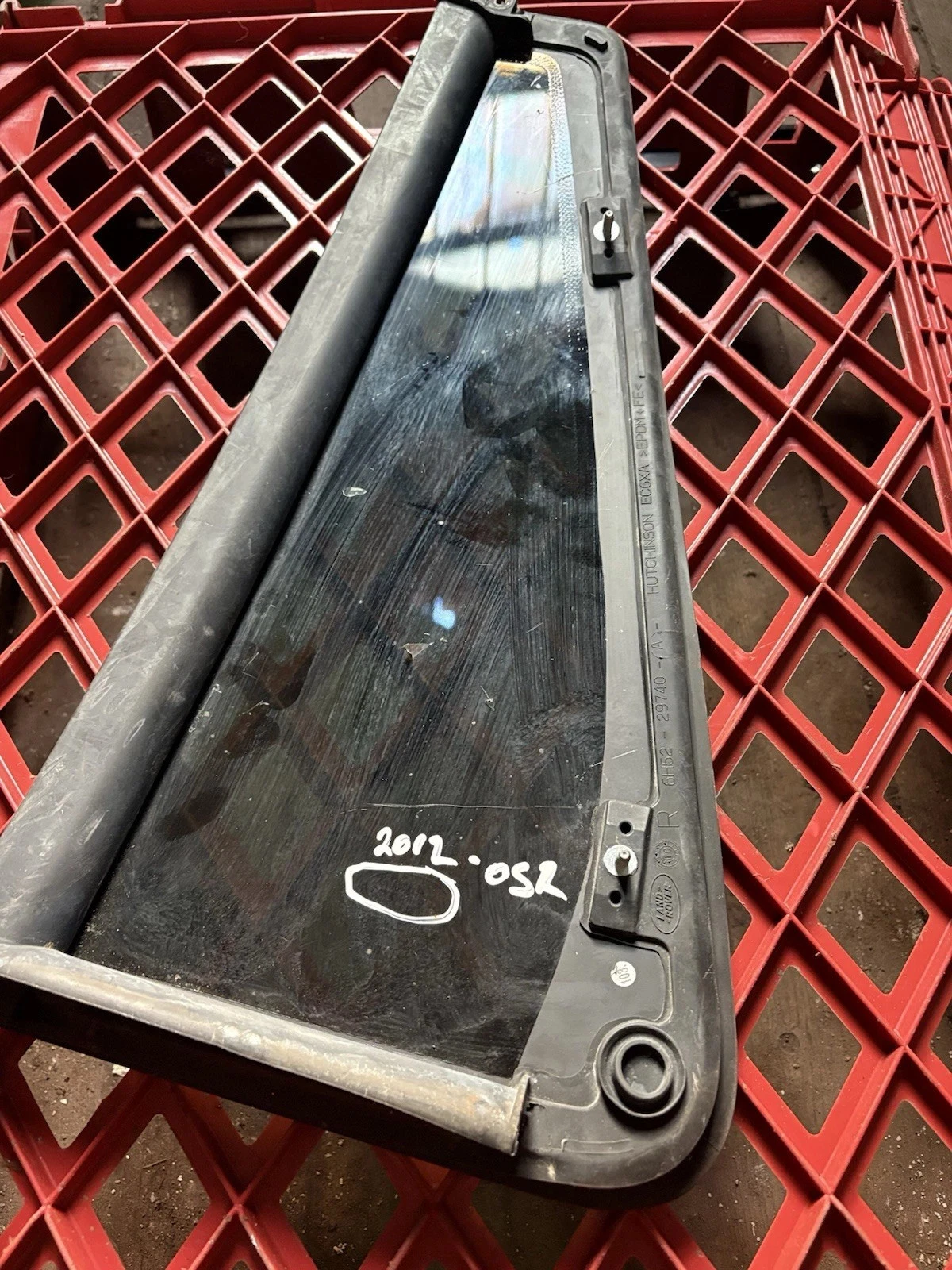 Land Rover Freelander 2 rear door quarter glass reverse side and frame