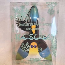 Pylones Paris Novelty Penguin Ice Scraper New...