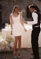 White High Neckline Wedding Dress Lace Long Sleeves Elegant A-Line Bridal Gown