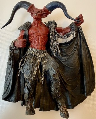 MCFARLANE TOYS MOVIE MANIACS LEGEND LORD OF DARKNESS - 2004 Vintage Y2K Devil