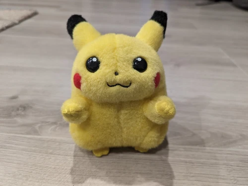 VTG TOMY PIKACHU PLUSH TOY 6" SQUEAKING SQUEAK POKEMON nintendo fuzzy