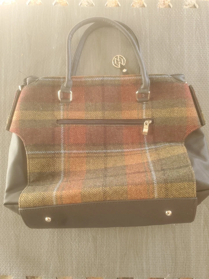 Bolso de mano Emily Mucros Weavers para damas 100 % lana tweed de Irlanda Foto 2 de 4