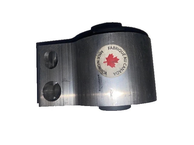 Buje brazo de control inferior delantero GM 2004-2012, PIEZA ORIGINAL NUEVA DE FABRICANTE ORIGINAL, P/N 22730777 Foto 2 de 4